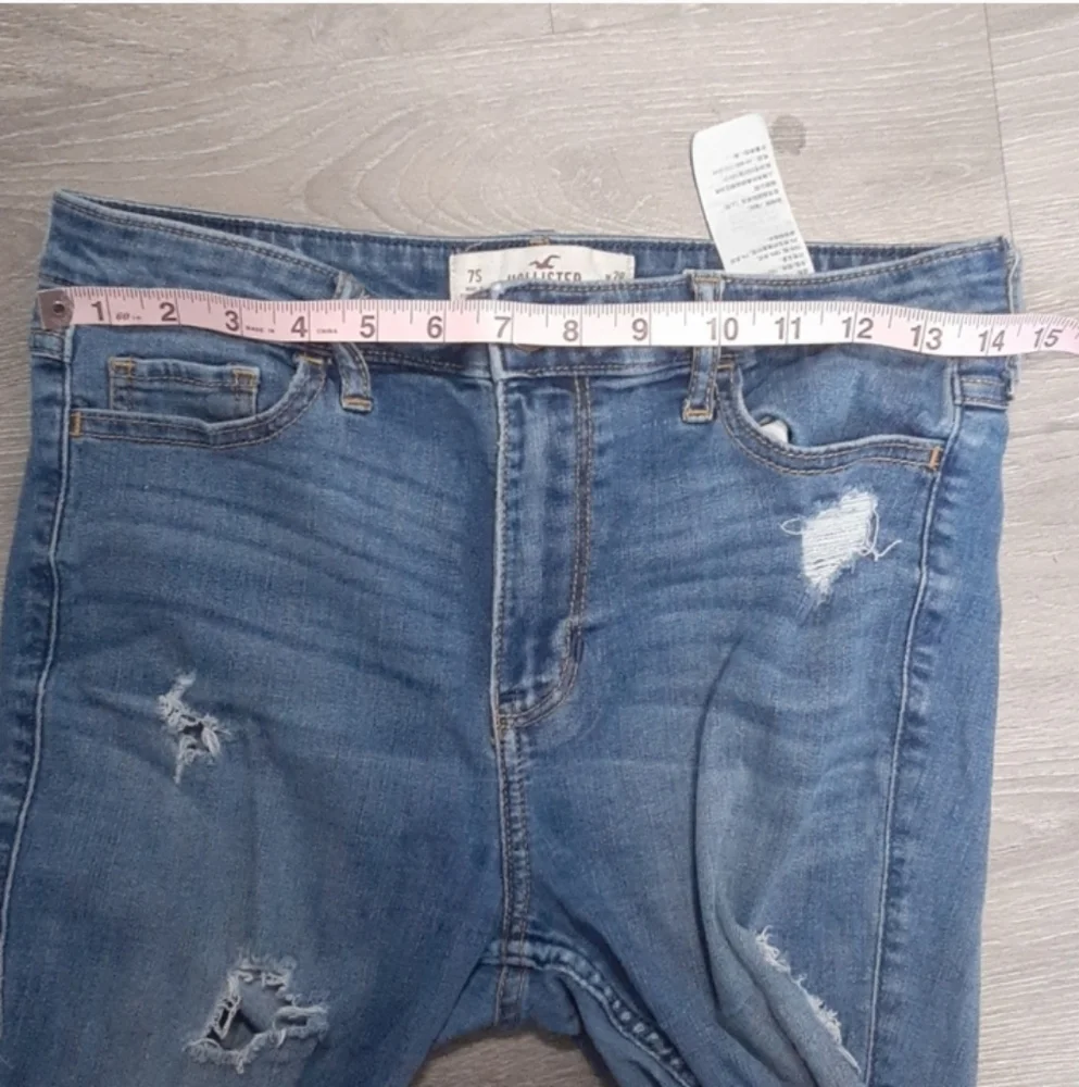 Hollister High Rise Super Skinny Distressed Jeans